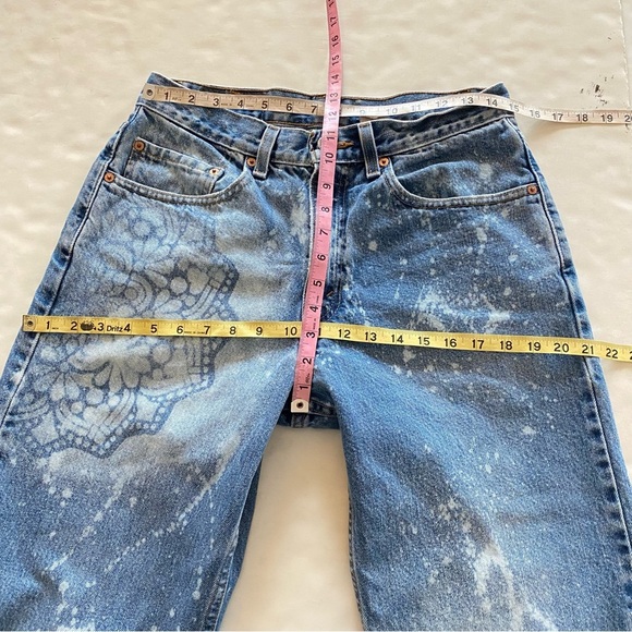 Levi’s 550 Custom Jeans Waist 28 Womens Size 6 Small Y2K Levis 2002 Upcycled - Picture 9 of 15